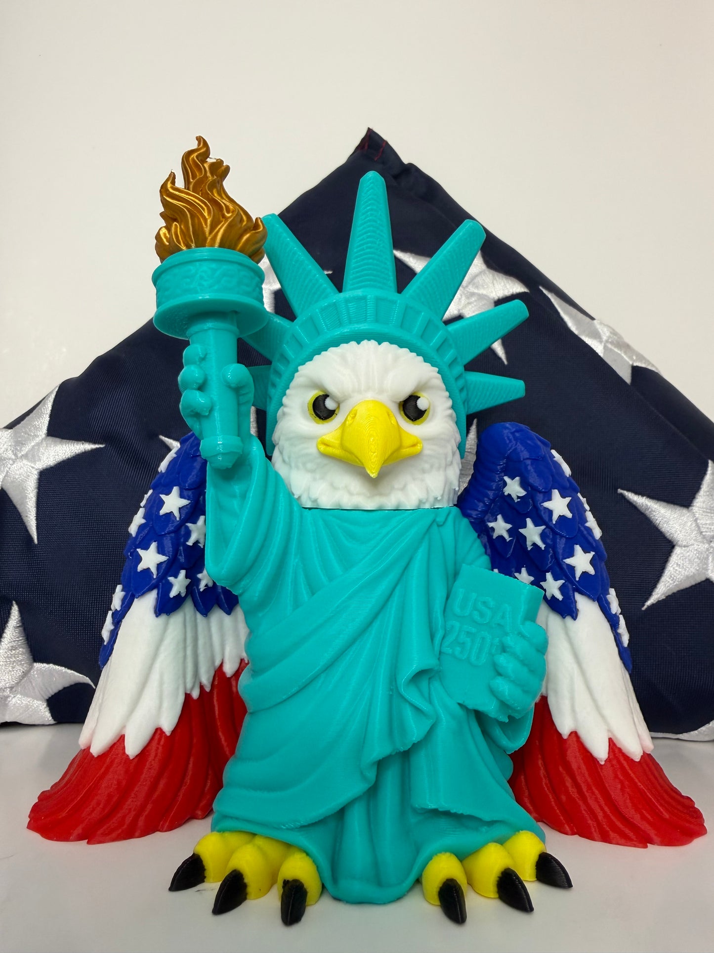 Liberty Eagle 250 America Desk Display